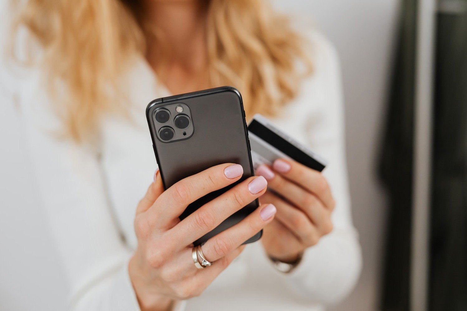 Paying Rent Using An App