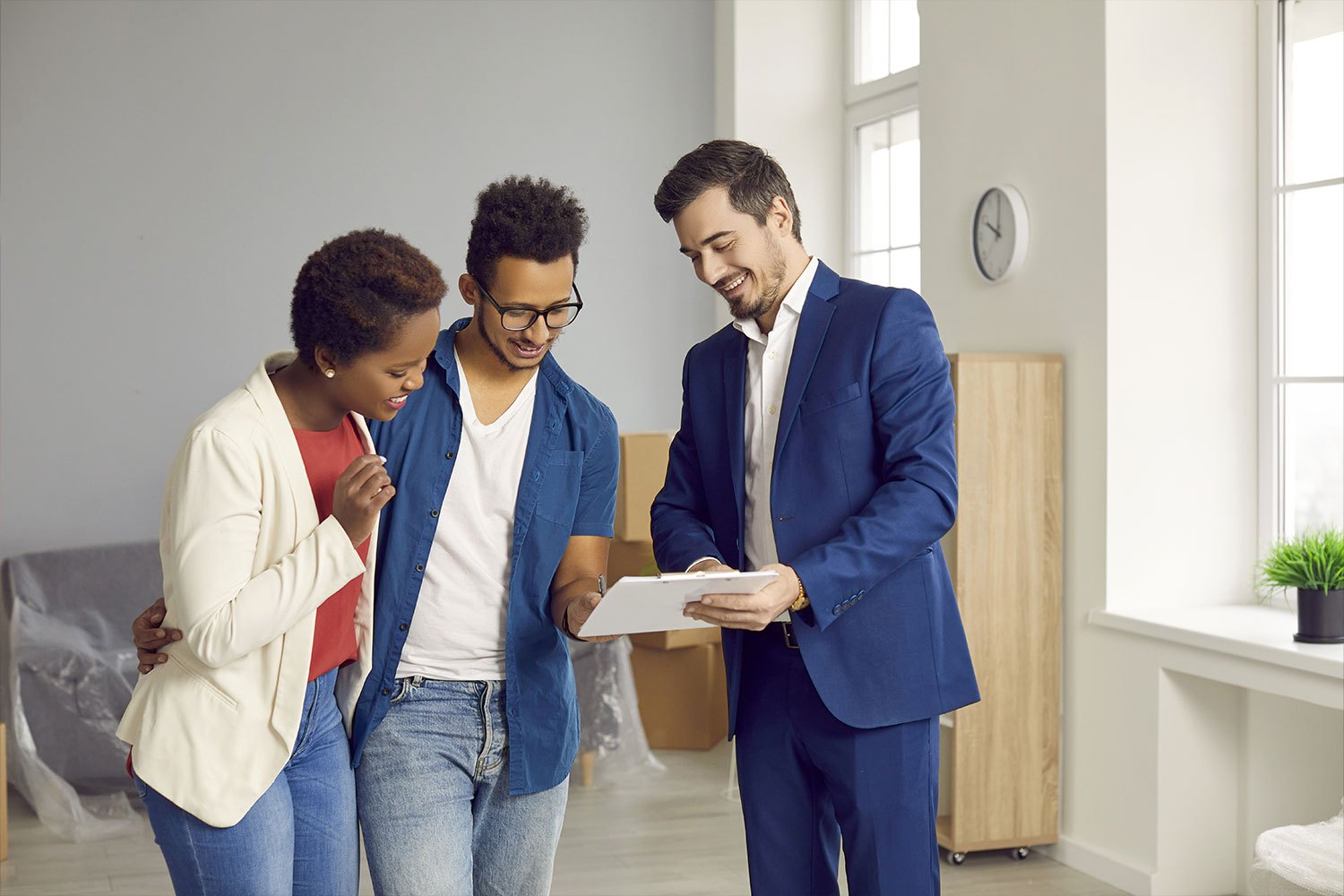 Tenants With A Real Estate Agent